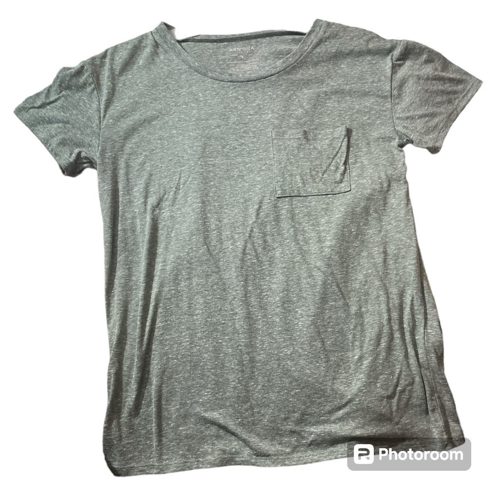 Arizona Jean company pocket t-shirt. - Picture 3 of 5